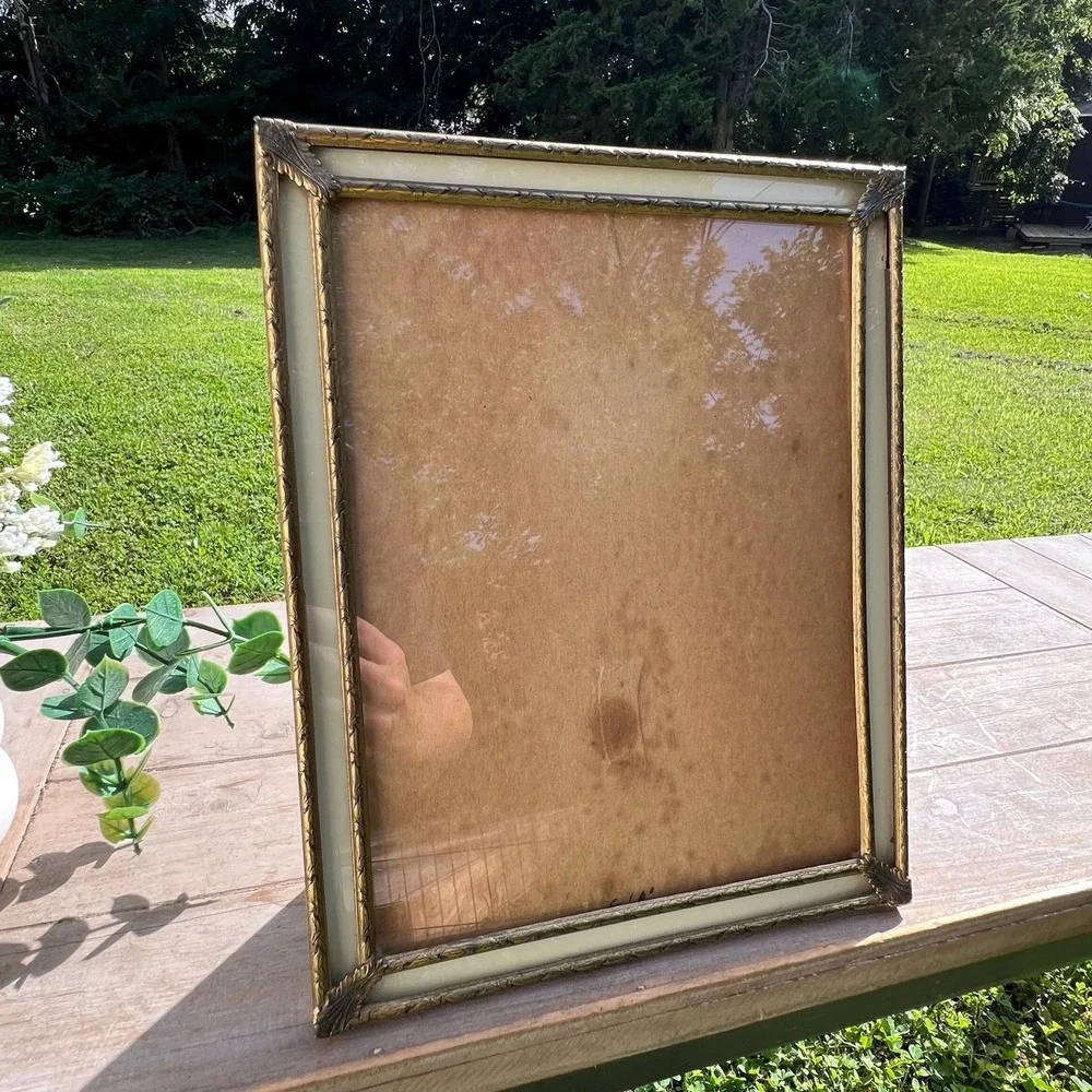Vintage Ornate Gold Metal Frame 8x10